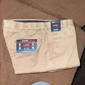 Roundtree & Yorke Straight Fit Khaki Chinos